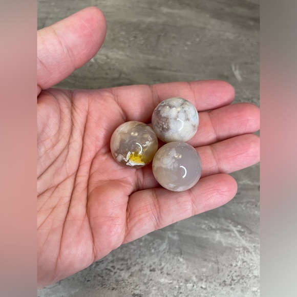 Flower Agate Sphere - Intuitively Choosen - Picture 2 of 2